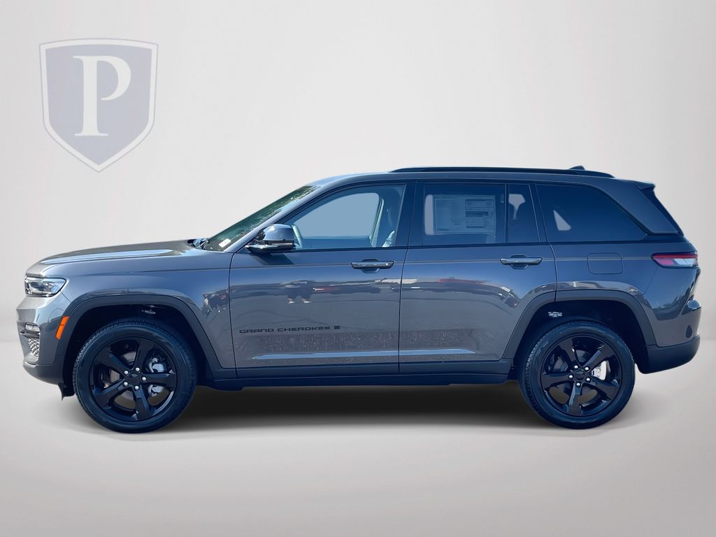 2025 Jeep Grand Cherokee Limited photo 4