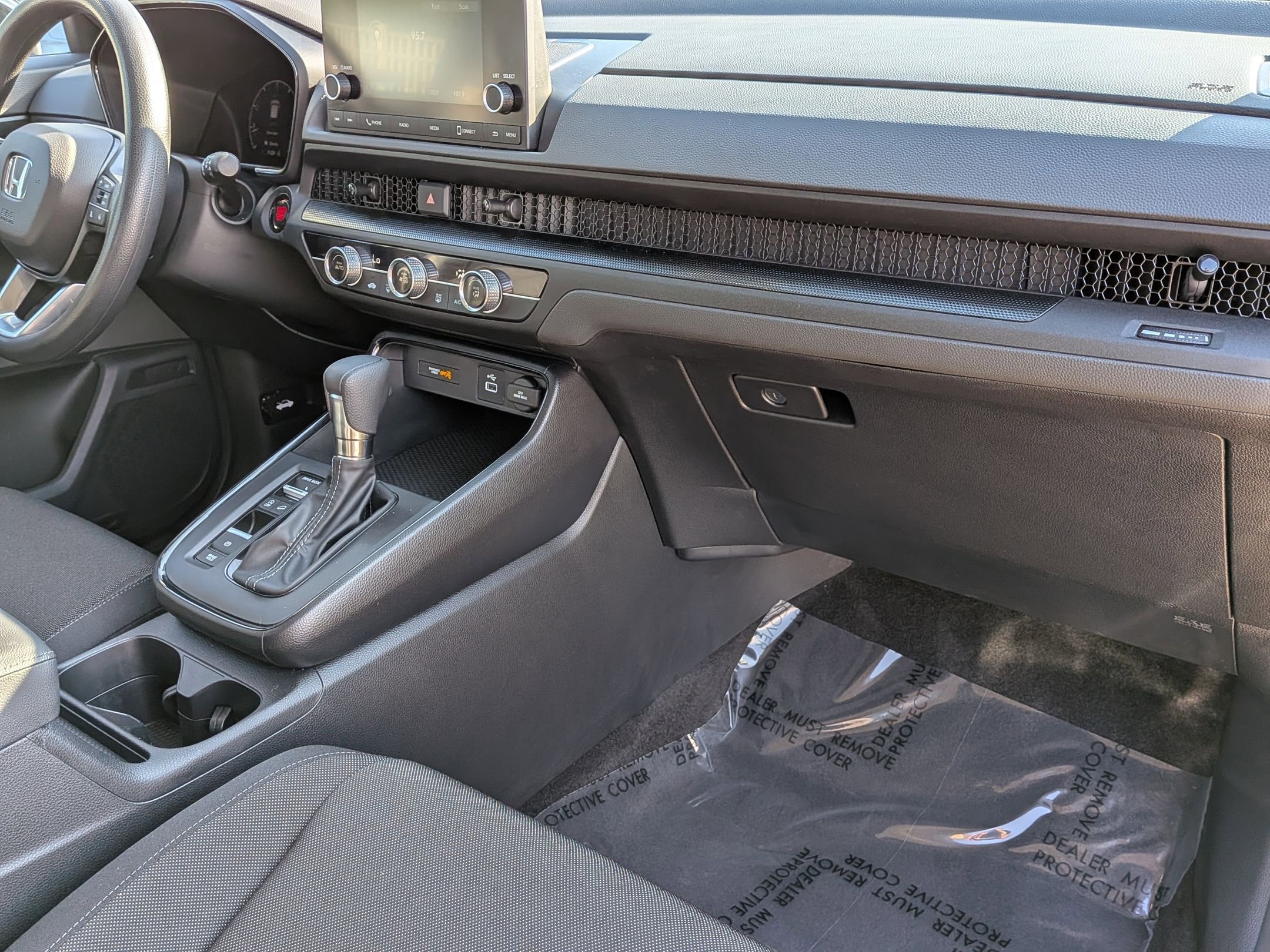 2024 Honda CR-V LX photo 26