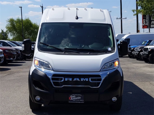 2026 Ram ProMaster 3500 photo 3