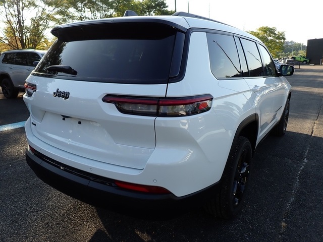 2025 Jeep Grand Cherokee Altitude X photo 4