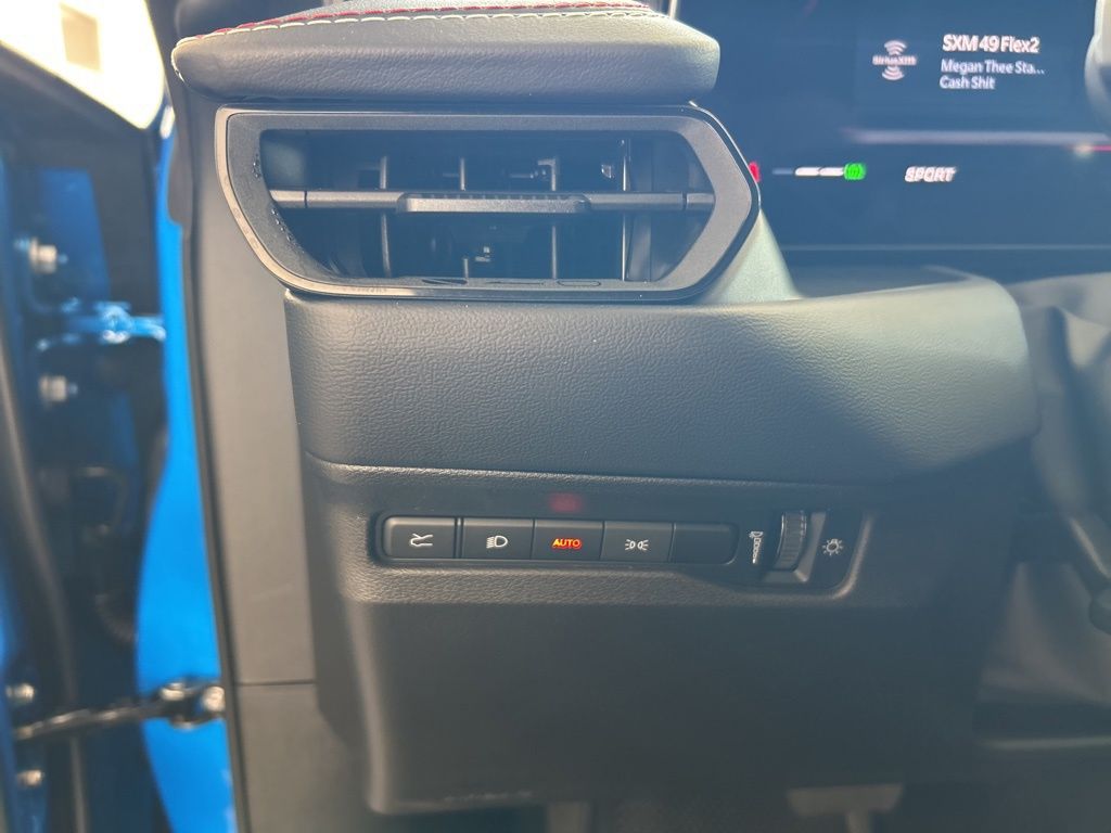 2025 Dodge Charger R/T Scat Pack photo 25
