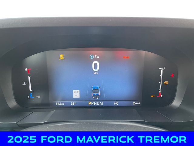 2025 Ford Maverick Tremor photo 2