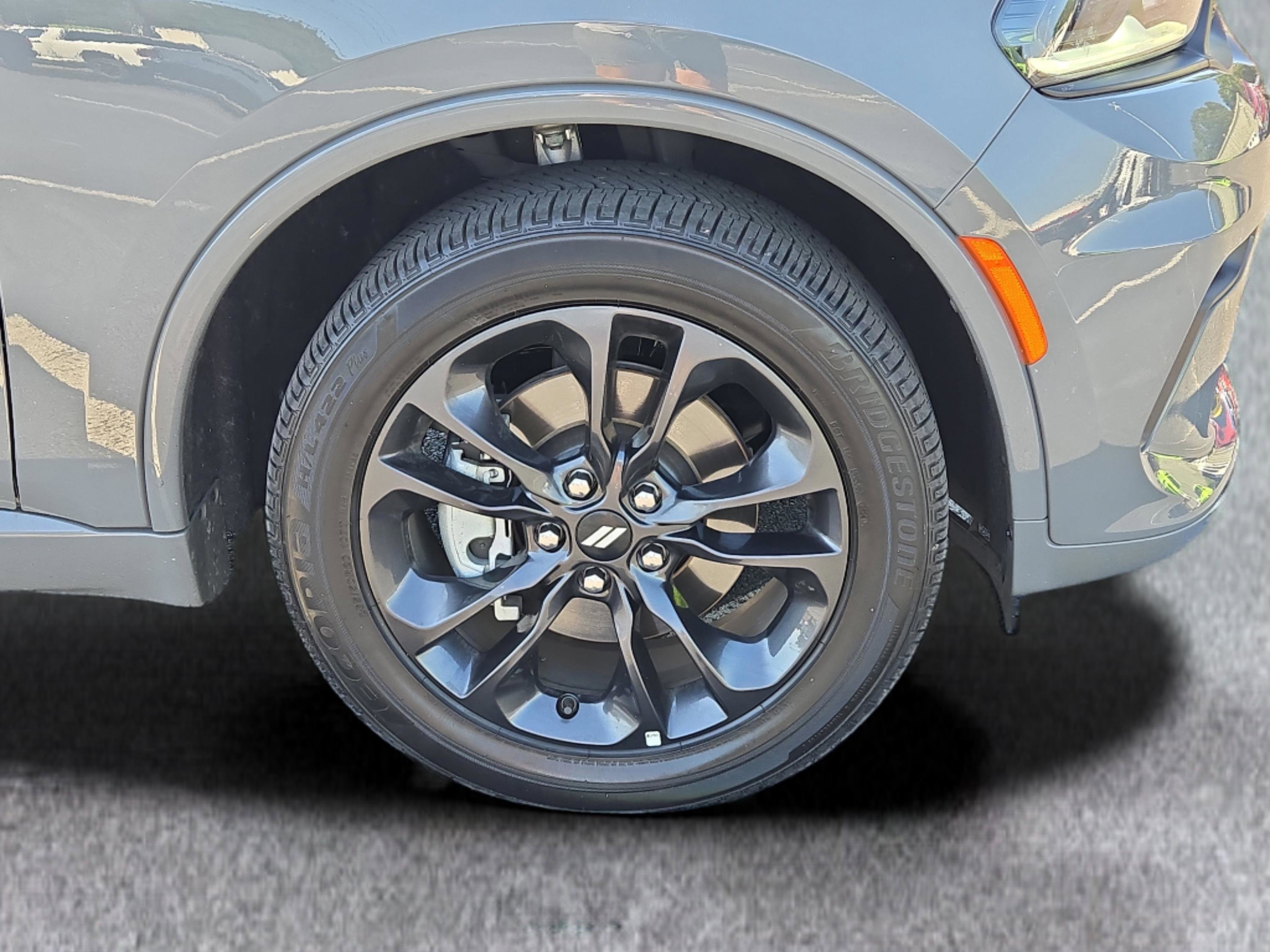 2025 Dodge Durango GT photo 4
