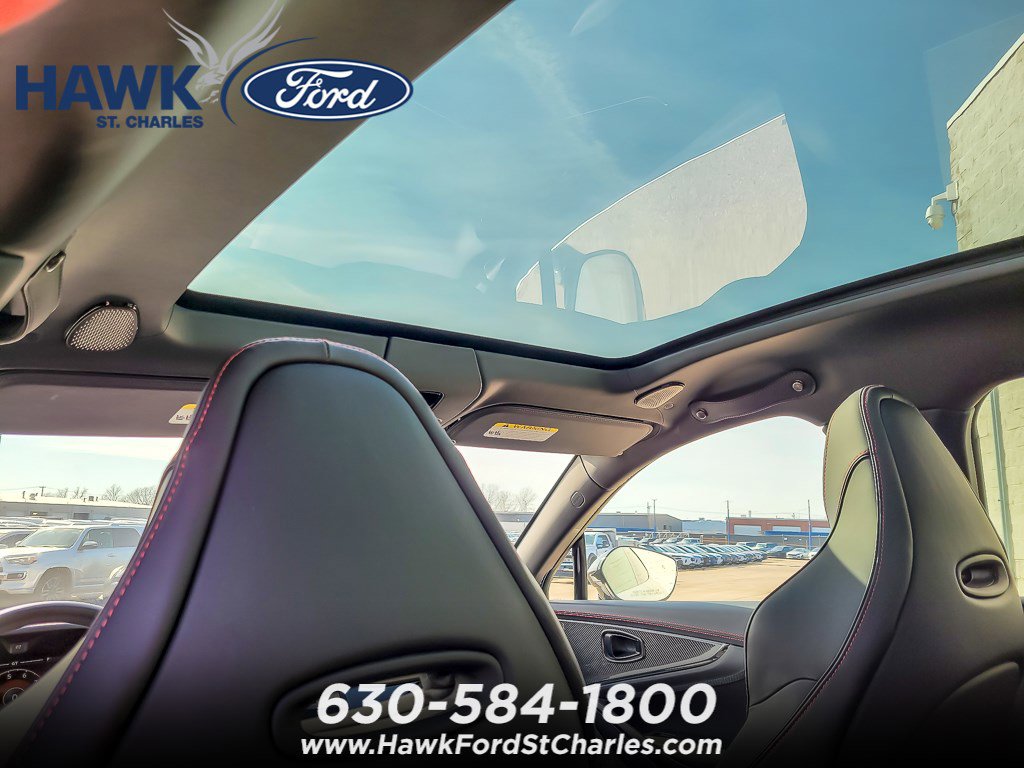 2025 ASTON MARTIN DBX - Image 11