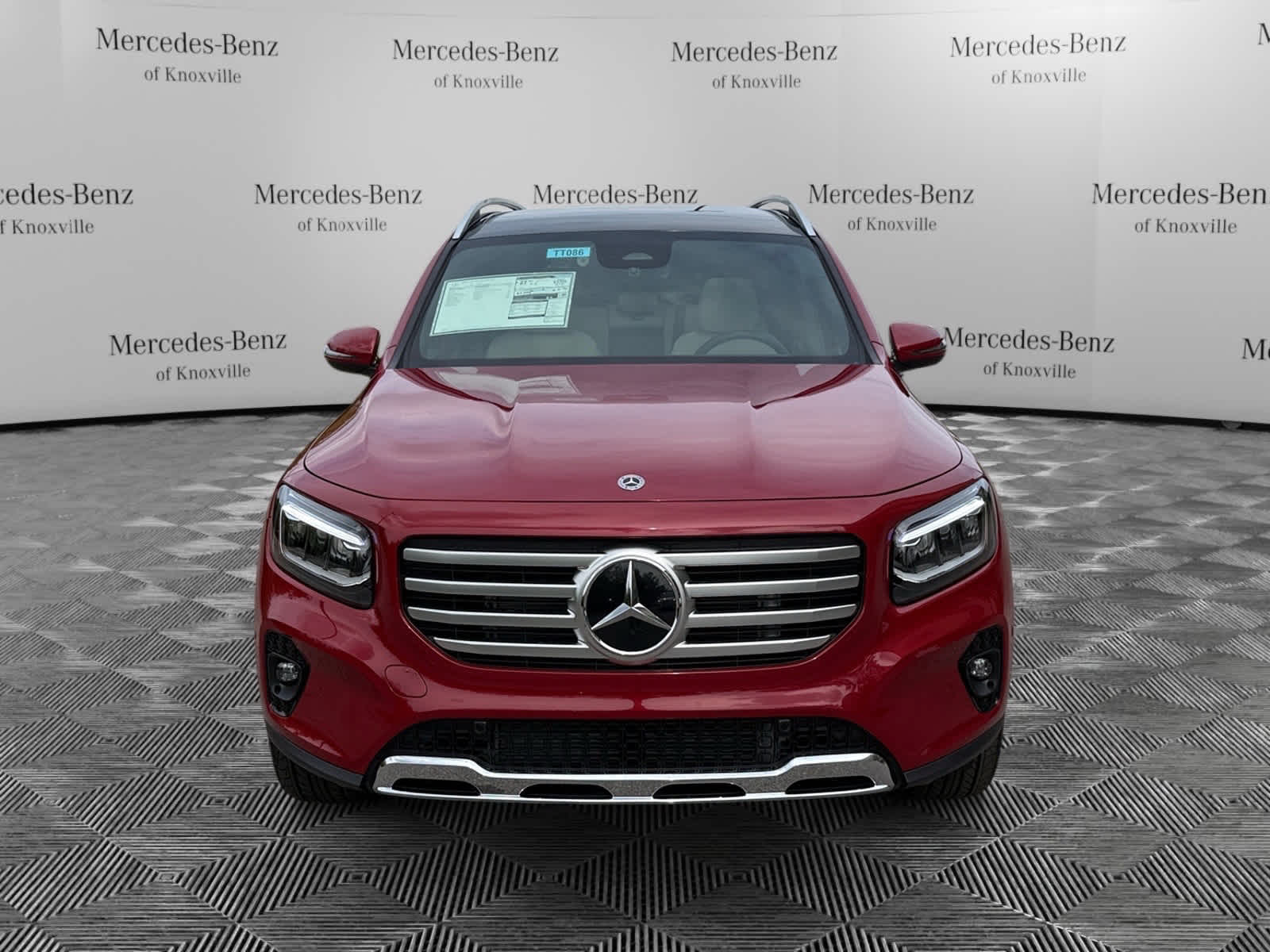 2026 Mercedes Benz GLB 250 4MATIC photo 8