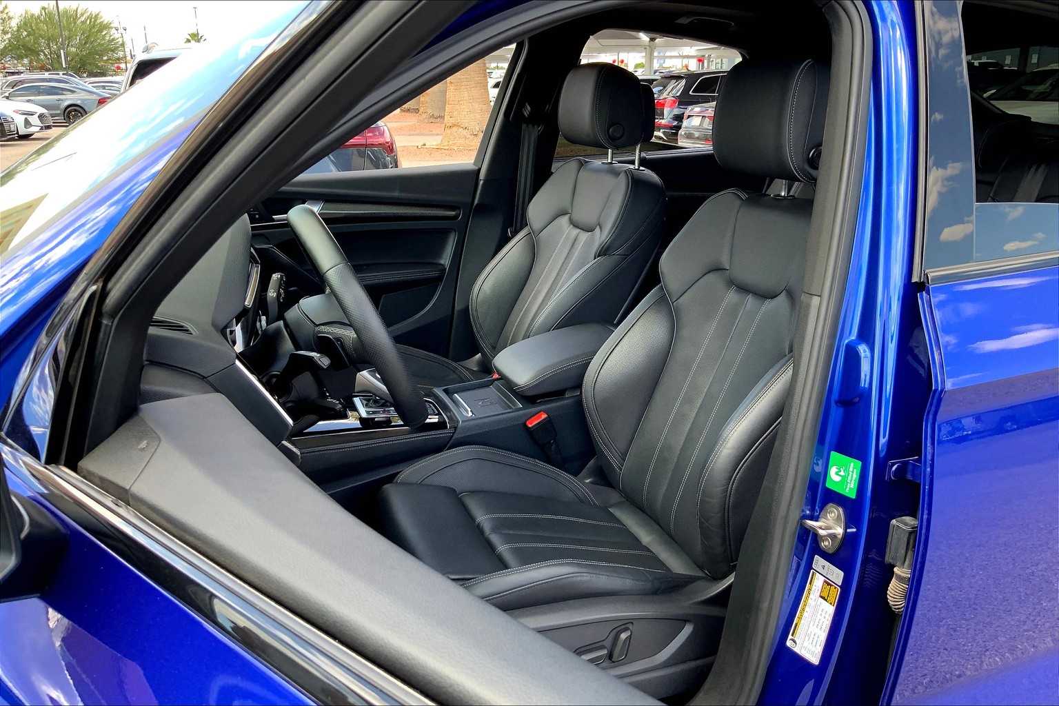 2023 Audi SQ5 Prestige photo 7