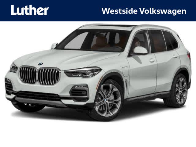 2023 BMW X5 45e's photo