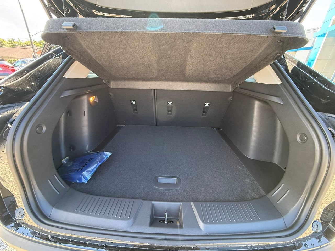 2025 Chevrolet Trax LT photo 26