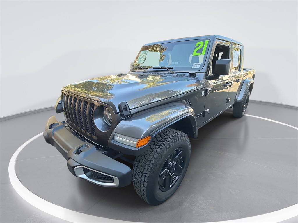 2021 Jeep Gladiator Sport S's photo
