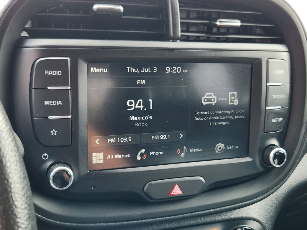 2023 Kia Soul LX photo 14