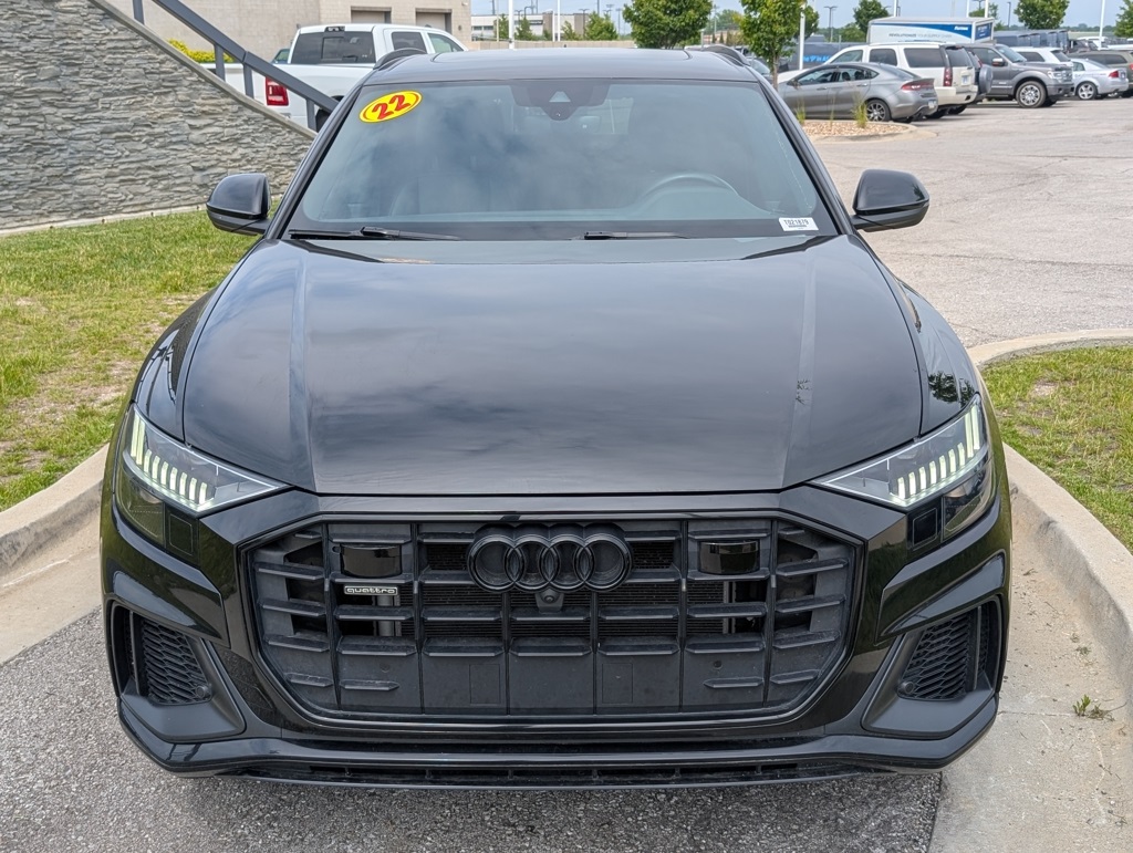 2022 Audi Q8 55 Premium Plus photo 3