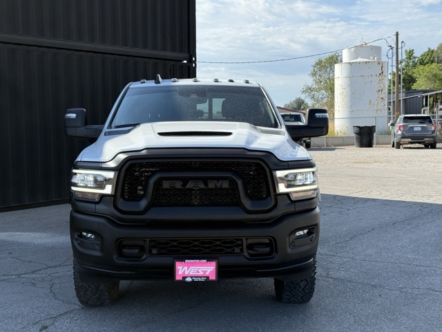 2023 Ram 2500 photo 2