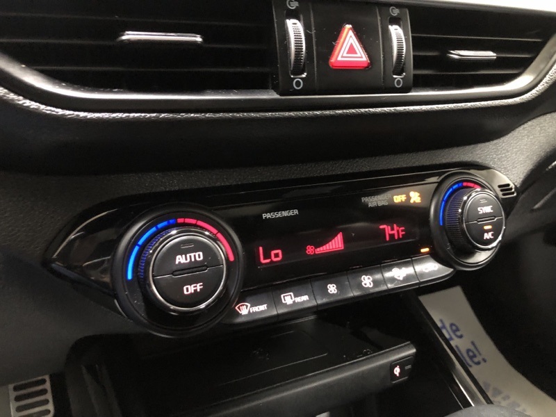 2023 Kia Forte GT-Line photo 25