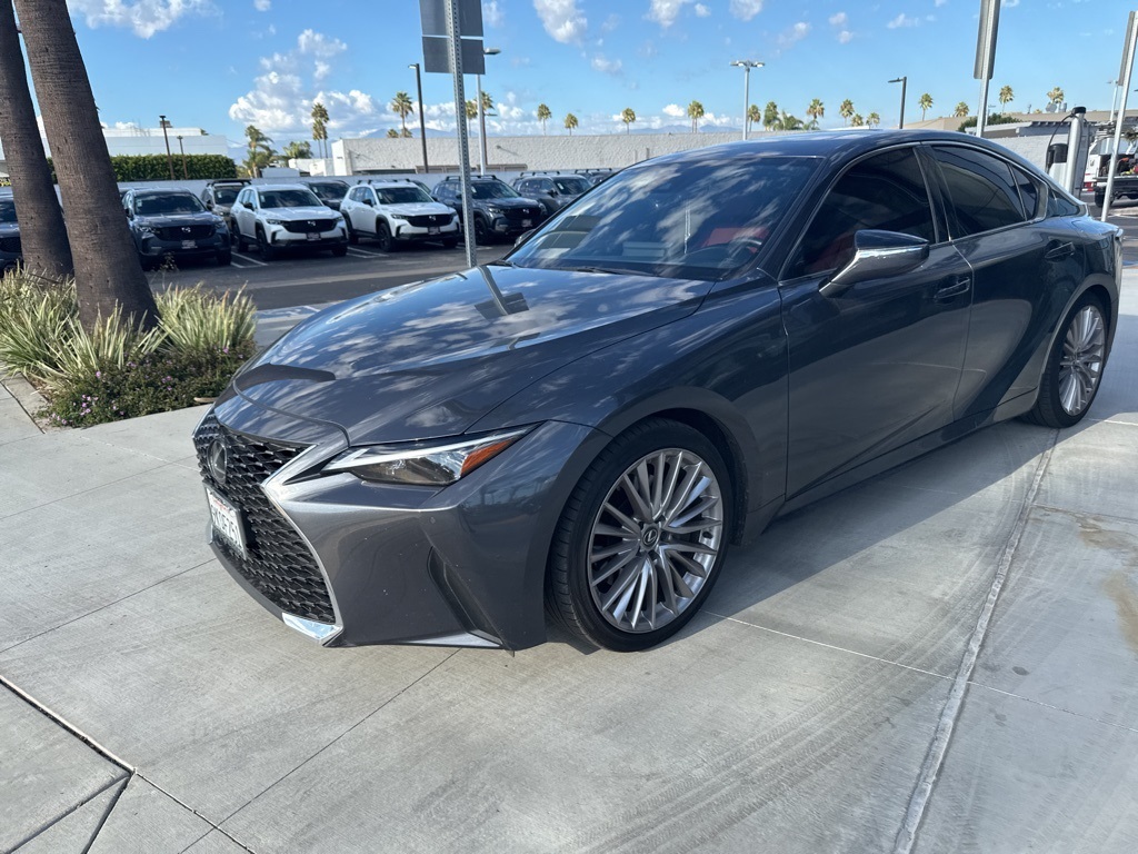 2024 Lexus IS 300 photo 10