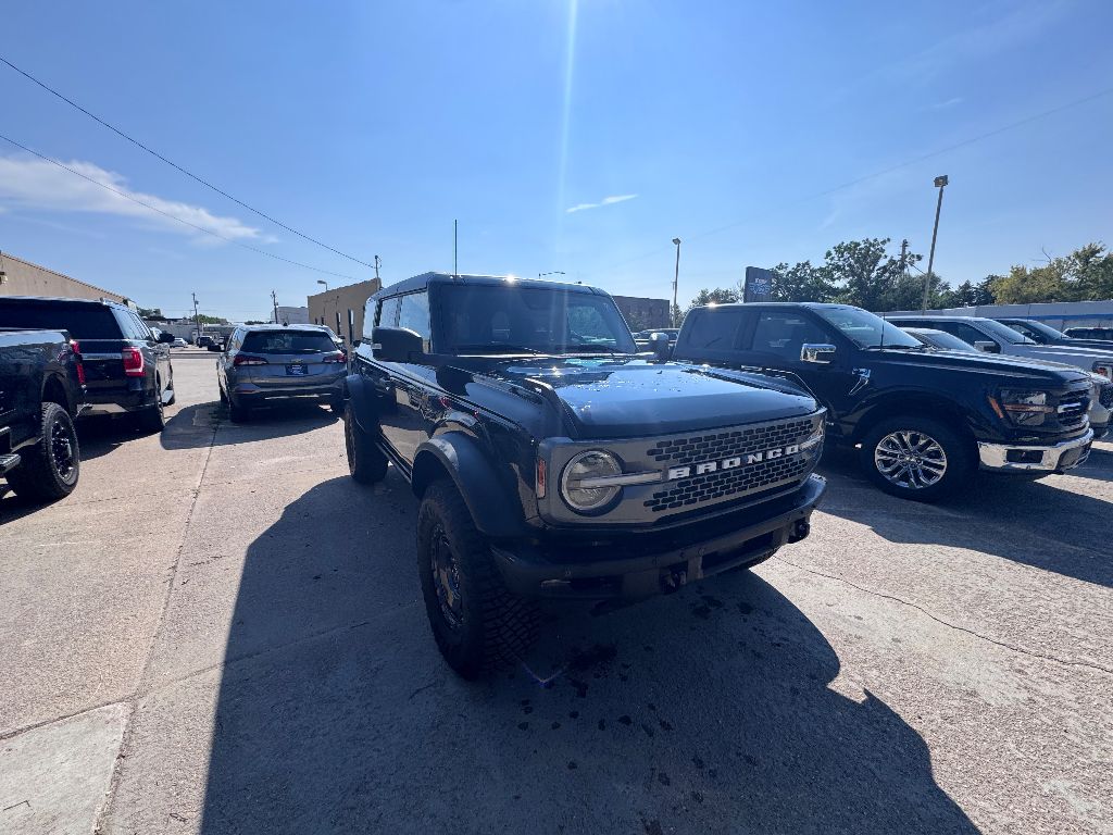 2024 Ford Bronco Badlands photo 3
