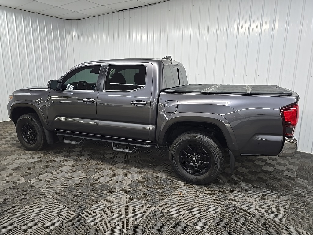 2021 Toyota Tacoma SR5 V6 photo 4
