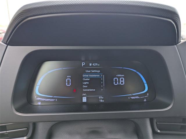 2025 Hyundai Elantra SEL Sport photo 6