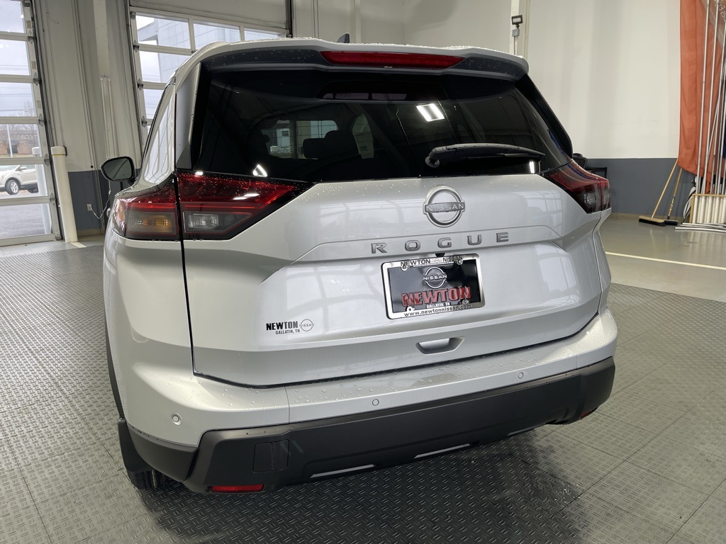 2025 Nissan Rogue S photo 4