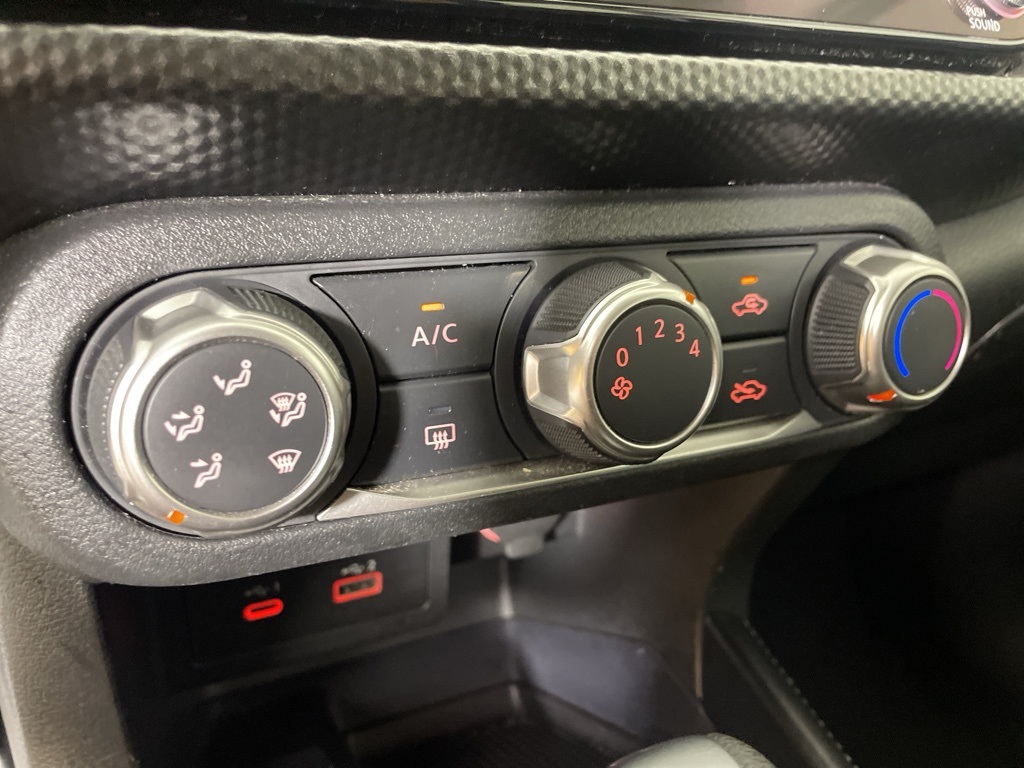 2024 Nissan Kicks SV photo 25
