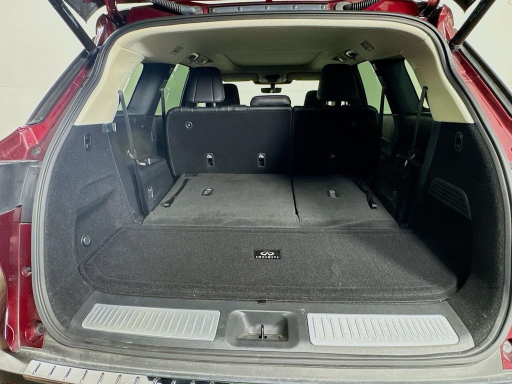 2023 Infiniti QX60 Luxe photo 29