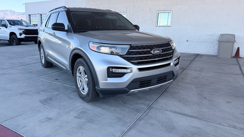 2022 Ford Explorer XLT's photo