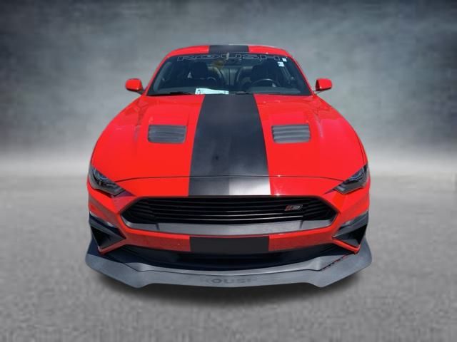 2019 Ford Mustang GT Premium photo 2