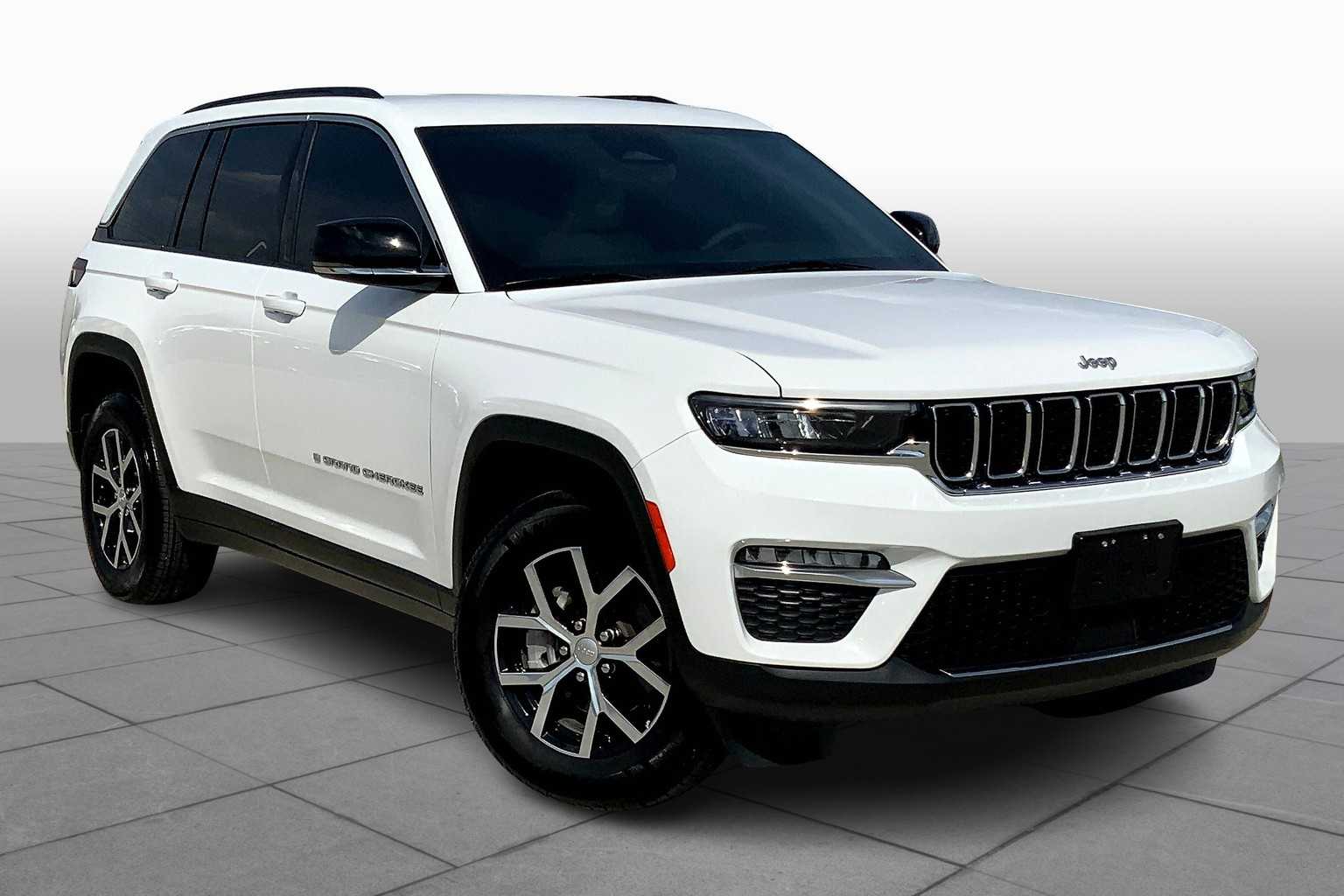 2024 Jeep Grand Cherokee Limited photo 3