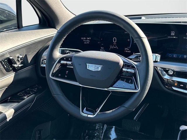 2025 Cadillac LYRIQ Luxury 1