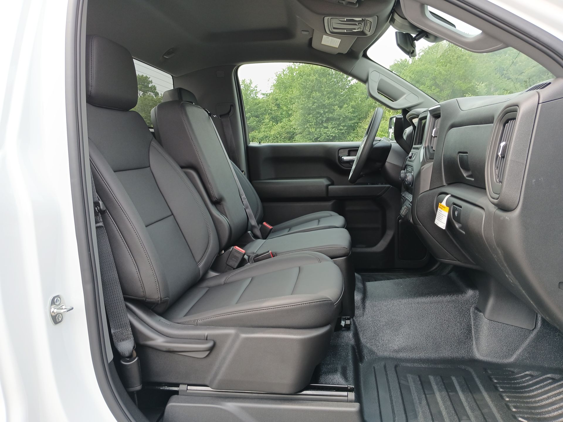 2025 Chevrolet Silverado 1500 photo 27