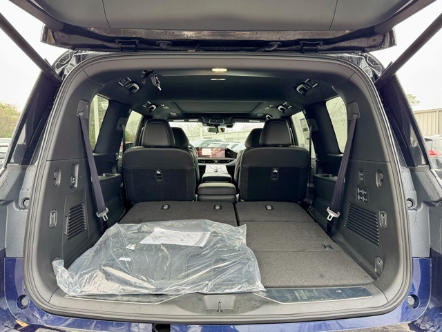 2025 Infiniti QX80 photo 32