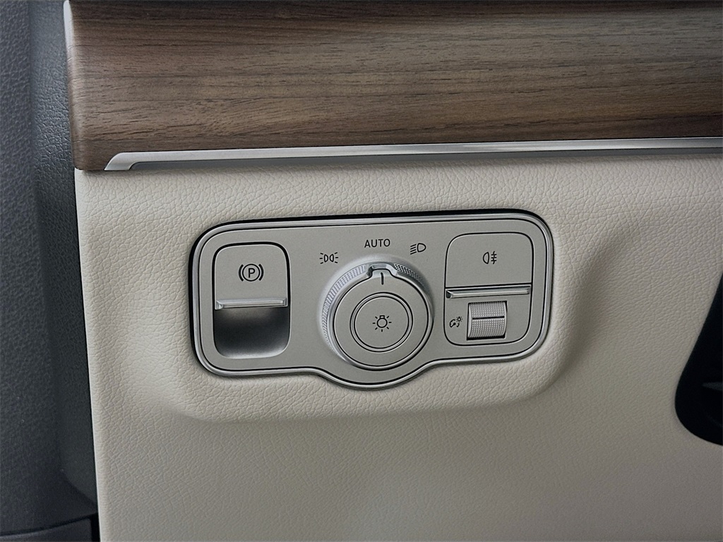 2026 Mercedes Benz GLE 350 4MATIC photo 10