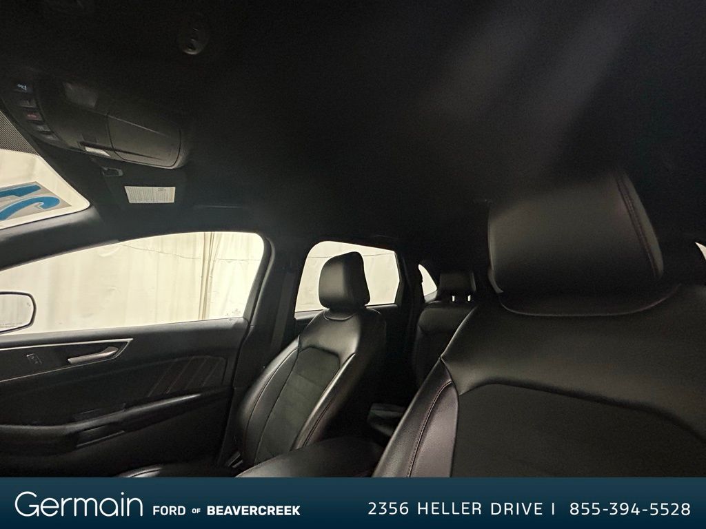 2021 Ford Edge ST photo 15