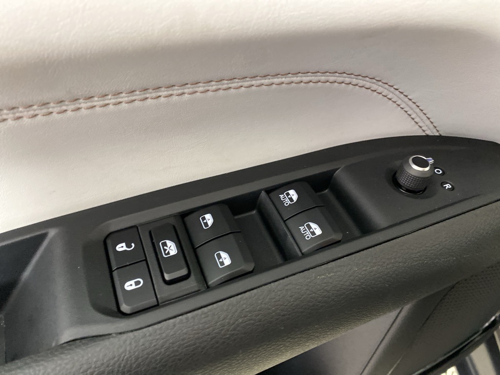 2024 Jeep Compass Limited photo 17