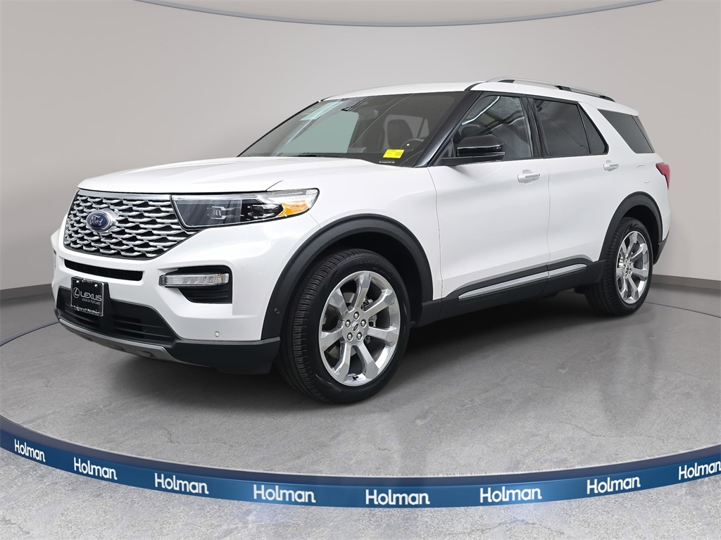 2020 Ford Explorer Platinum's photo