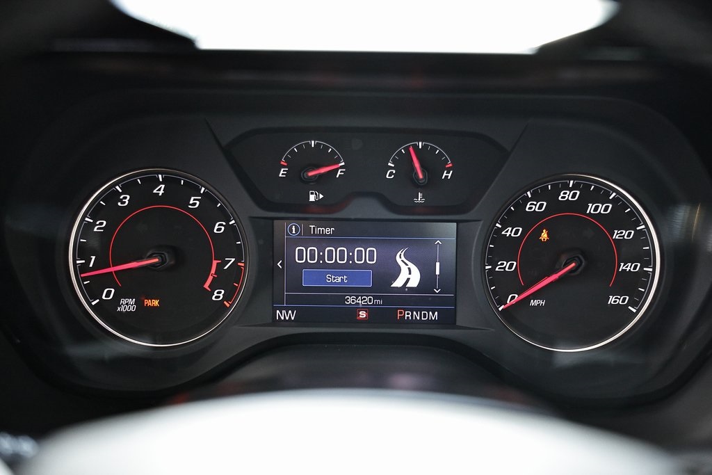 2022 Chevrolet Camaro 2LT photo 27
