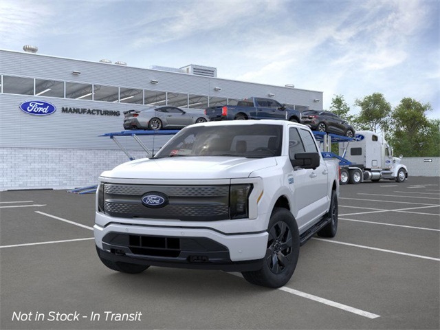 2025 Ford F-150 Lightning photo 2