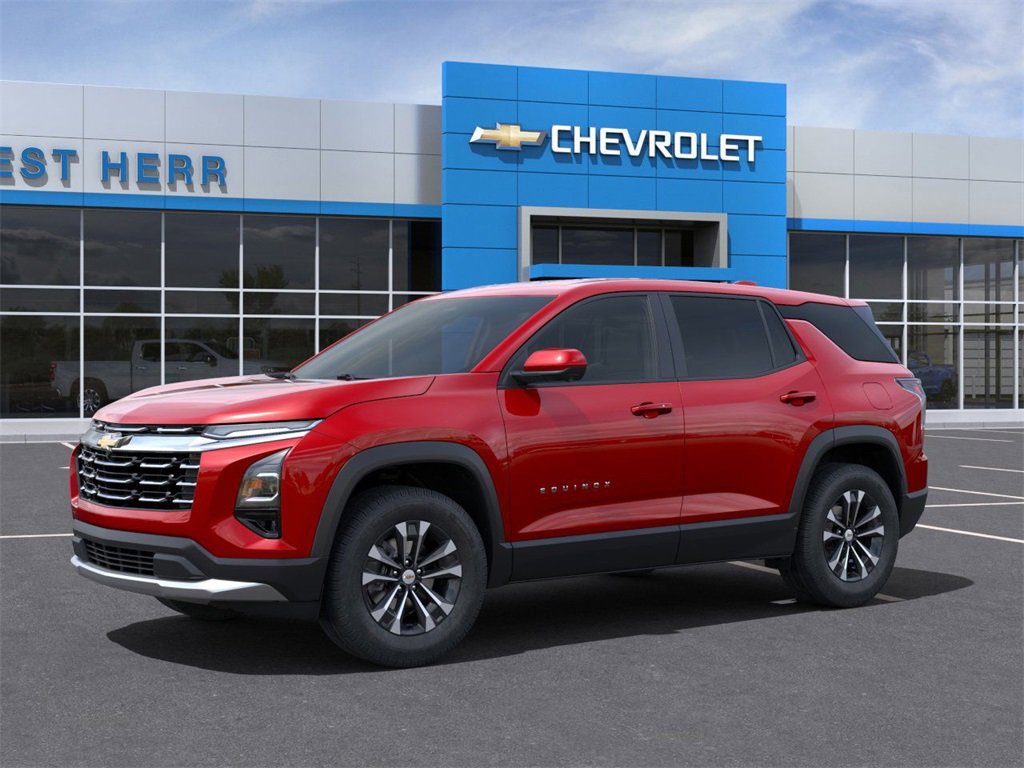 2025 Chevrolet Equinox LT photo 2
