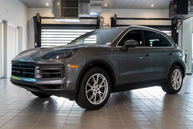 2025 Porsche Cayenne 