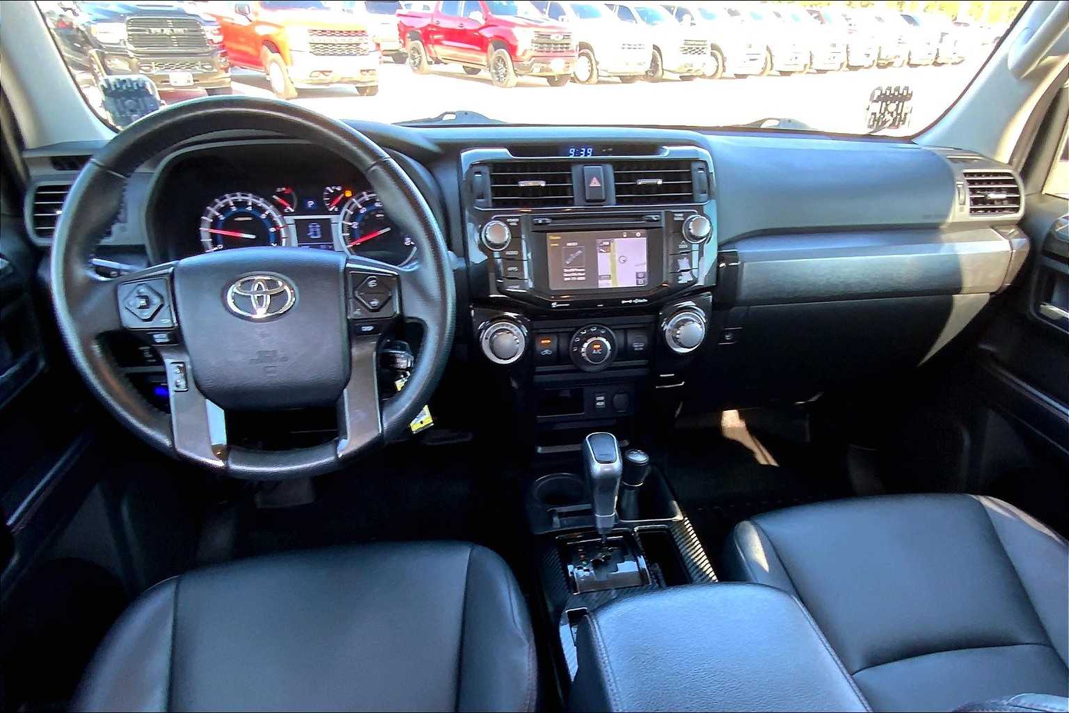 2018 Toyota 4Runner TRD Premium photo 14