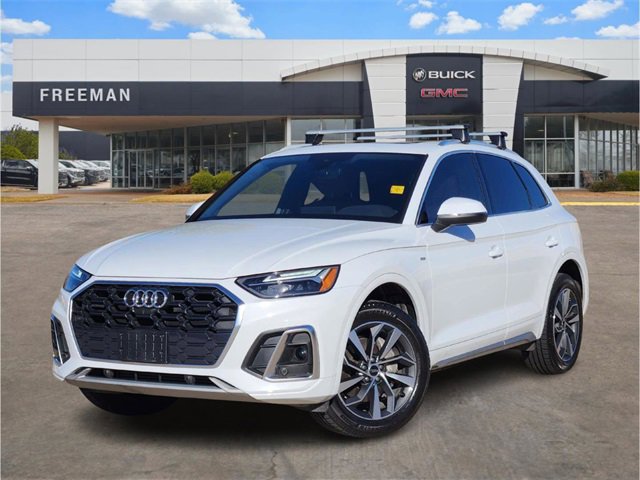 2023 Audi Q5 Premium Plus's photo