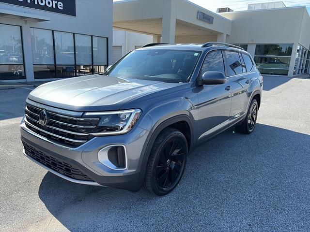 2024 Volkswagen Atlas SE Technology photo 3