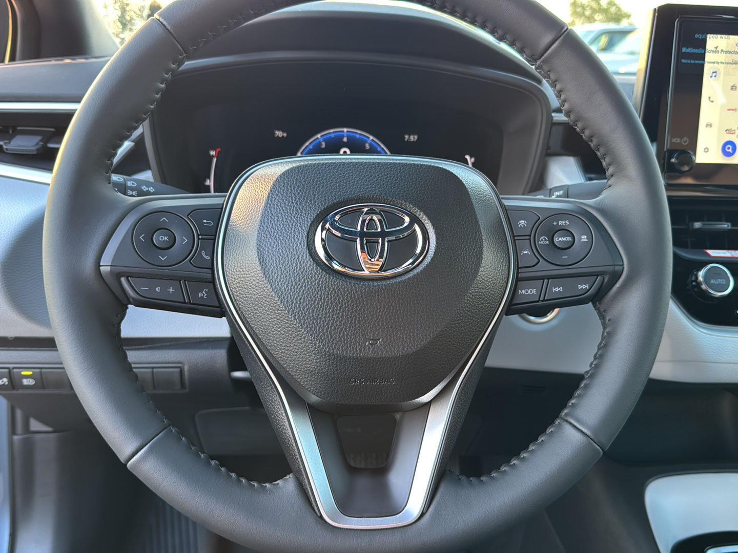 2026 Toyota Corolla SE photo 17
