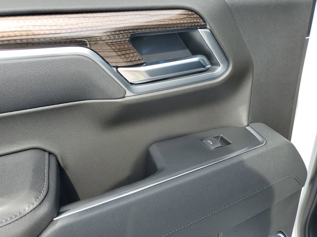 2026 Chevrolet Silverado 1500 RST photo 44