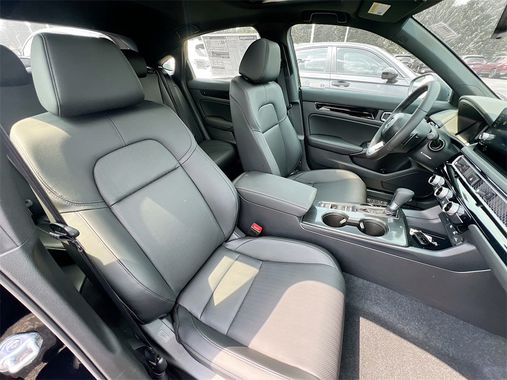 2026 Honda Civic Hatchback Hybrid Sport Touring photo 29