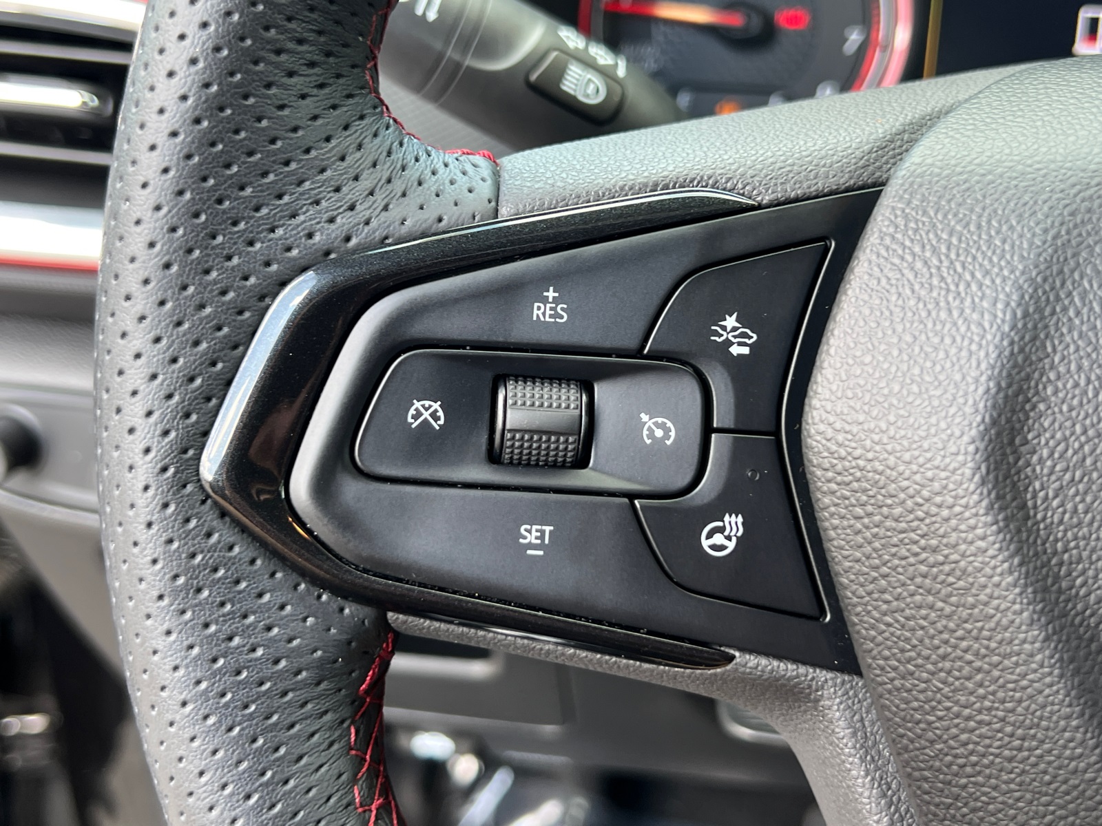 2022 Chevrolet Trailblazer RS photo 17