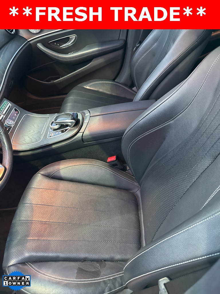 2018 Mercedes Benz E 300 photo 4