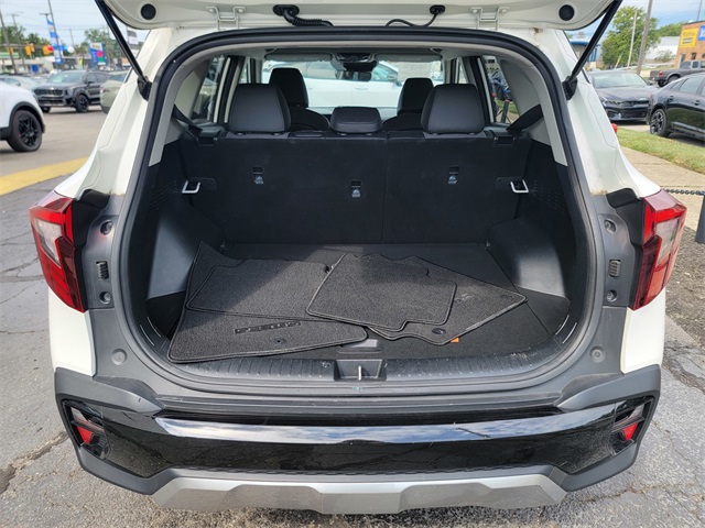 2024 Kia Seltos S photo 14