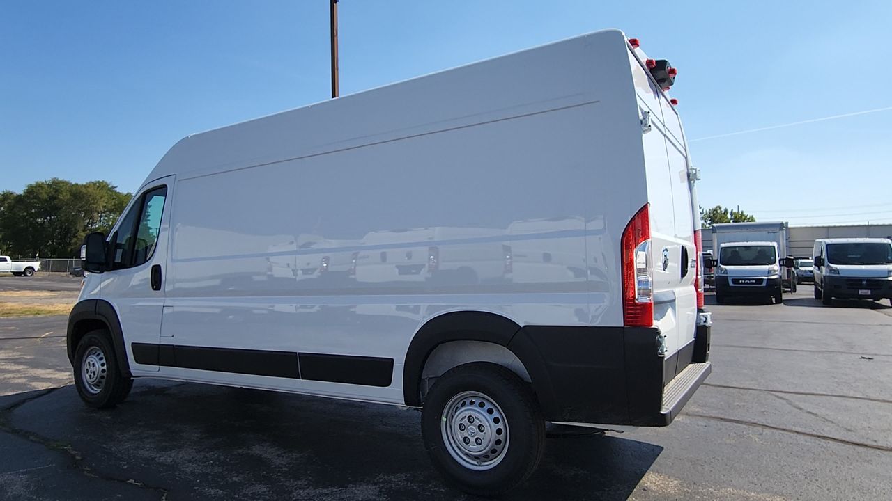 2026 Ram ProMaster 2500 photo 5