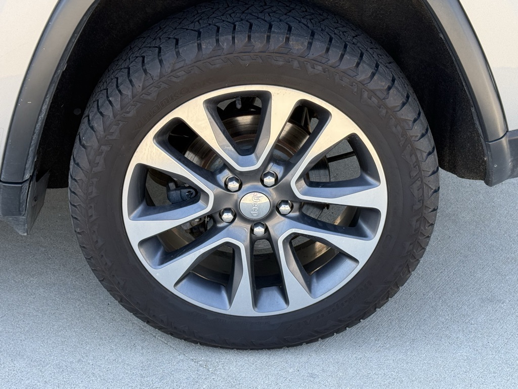 2018 Jeep Grand Cherokee Limited photo 11
