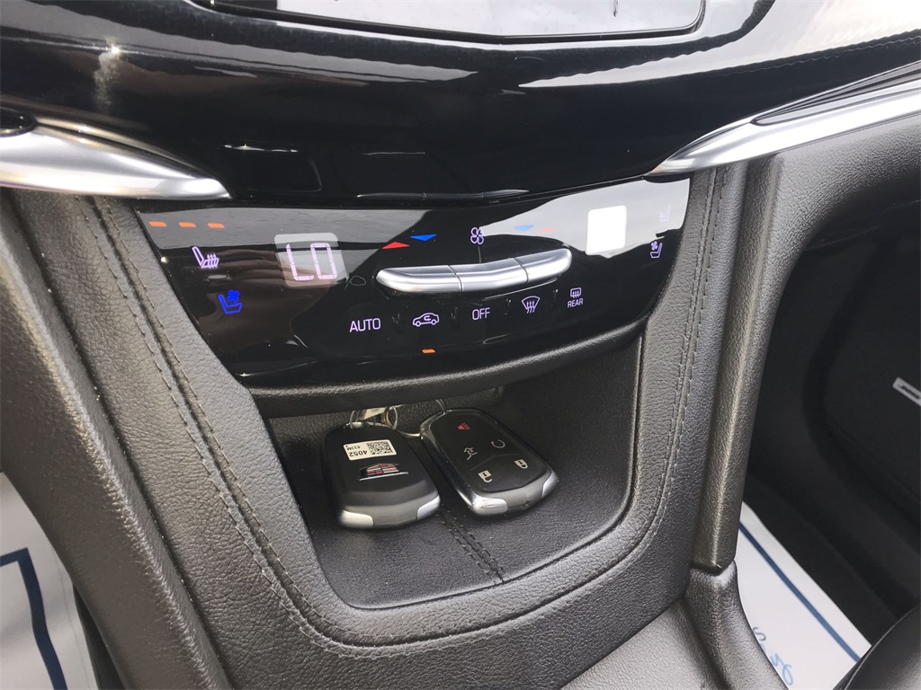 2023 Cadillac XT6 Sport photo 19